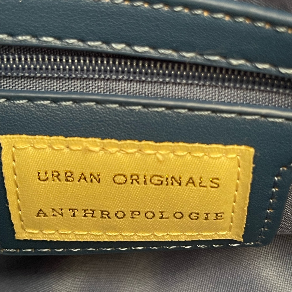 Anthropologie knotted large on the go bag - Picture 8 of 9